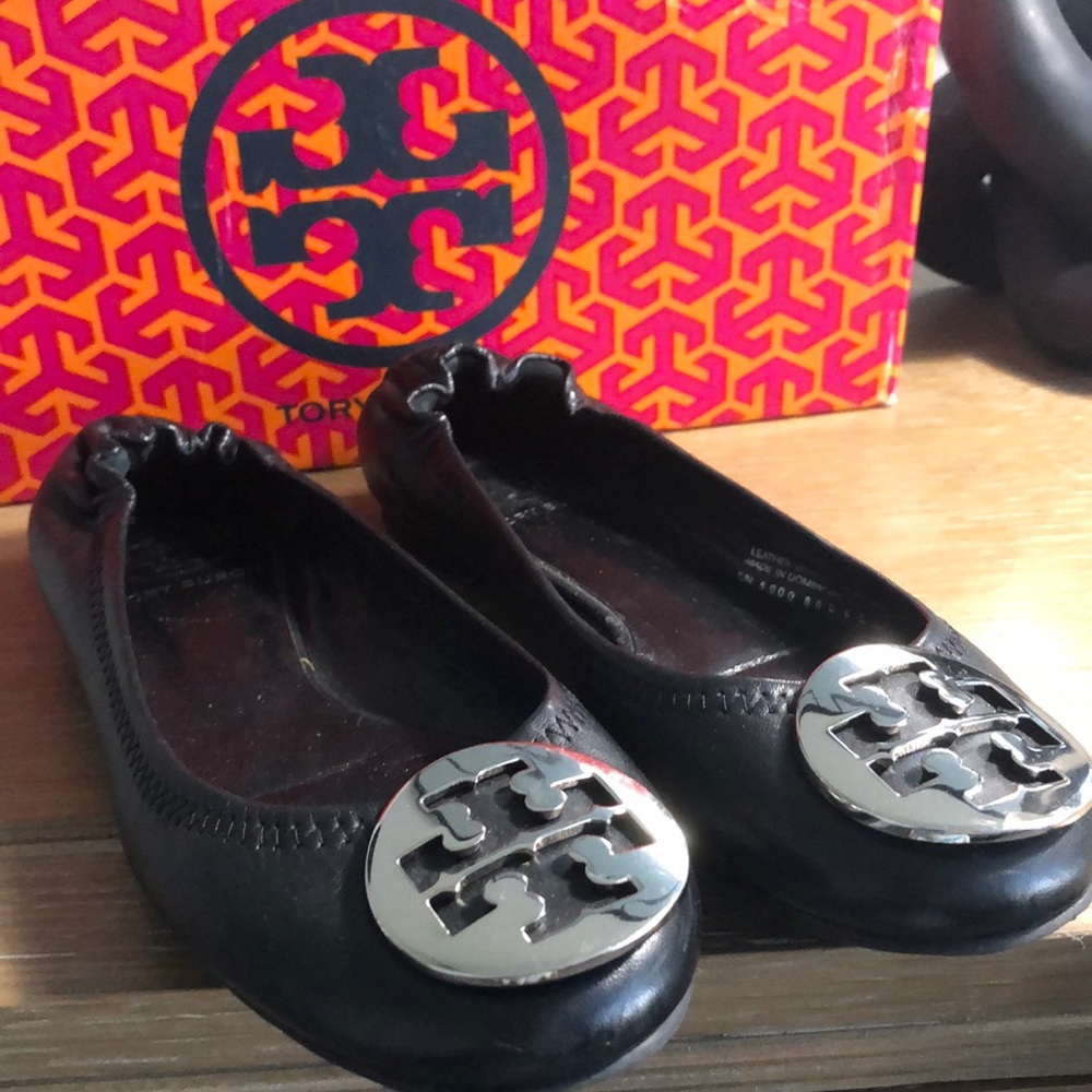 Tory Burch Reva leather ballet flats